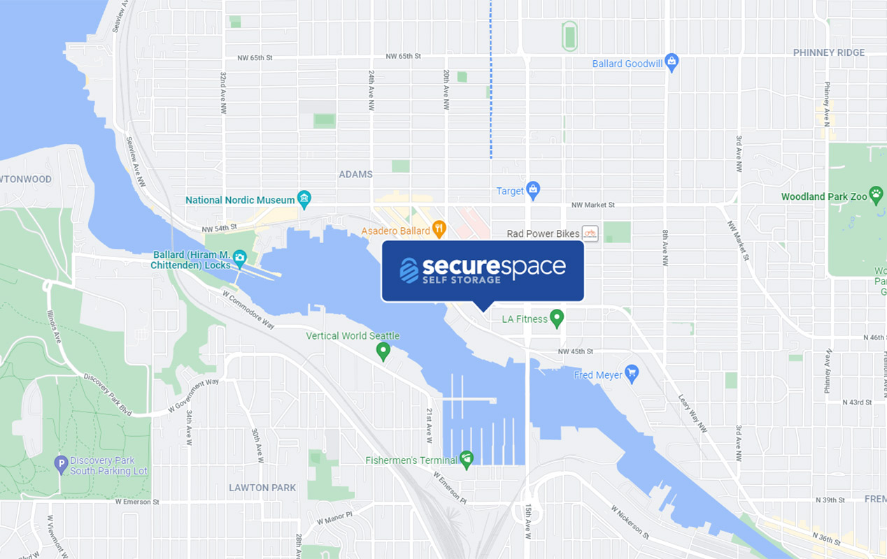 Conveniently located on Ballard Ave NW, just a mile away from Woodland Park Zoo.