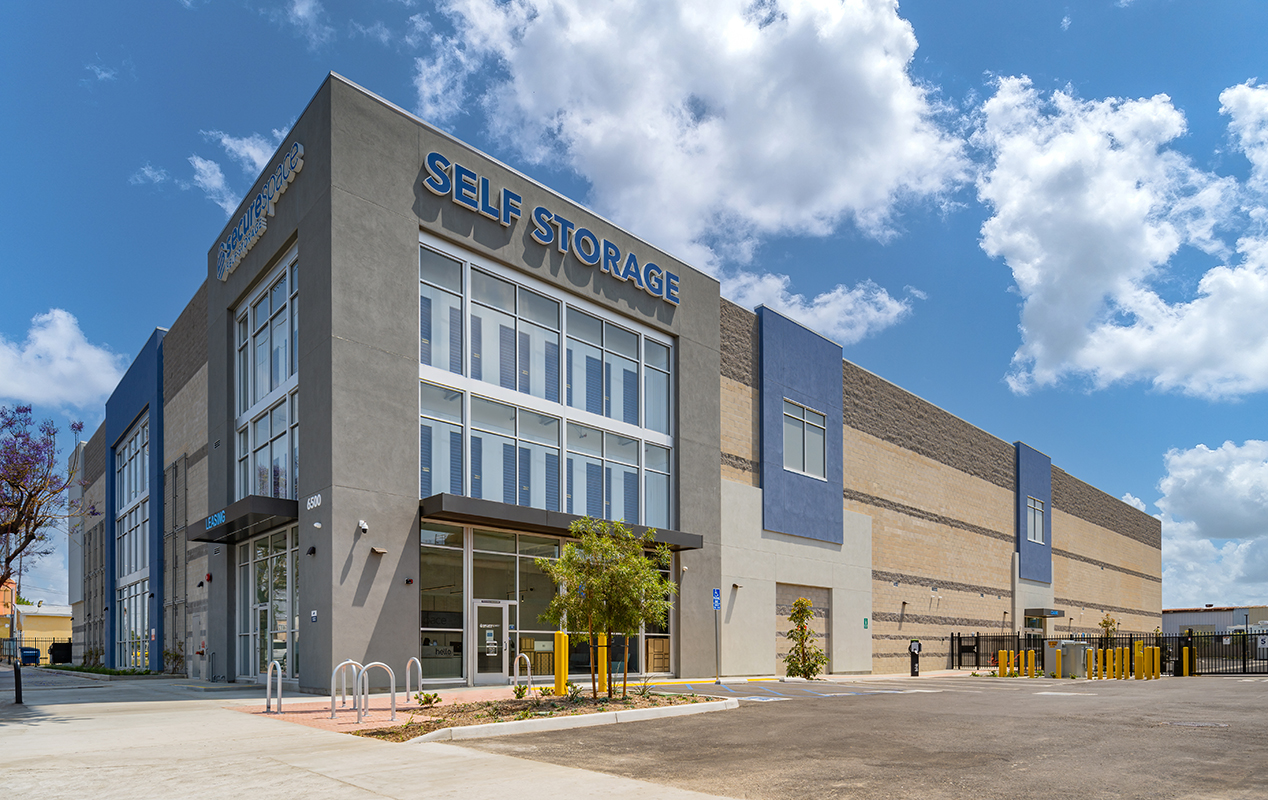 SecureSpace Self Storage Los Angeles Avalon Exterior